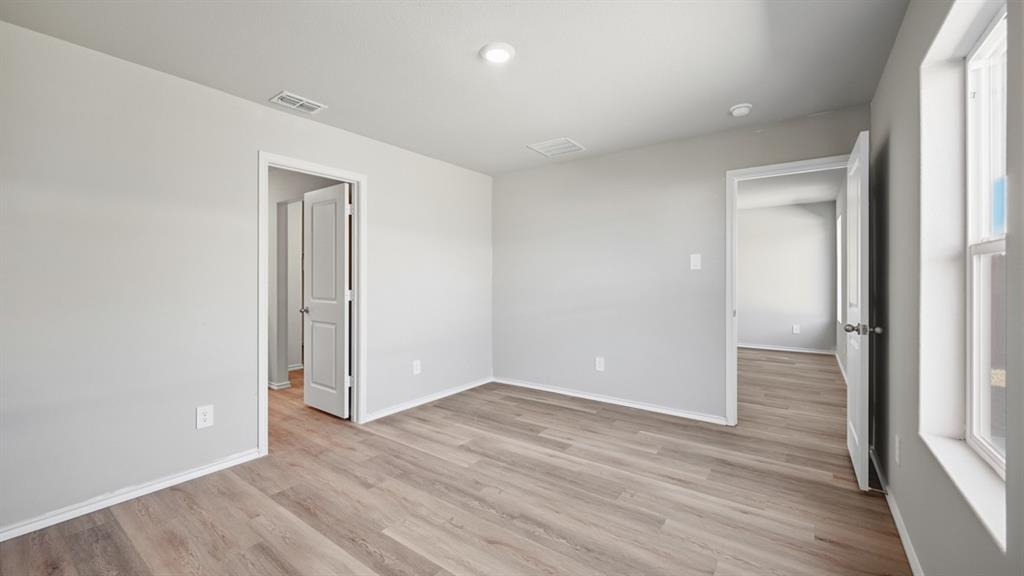 5412 Corduroy Road Krum, TX 76249 - Photo 17 of 35 Gallery Image 17