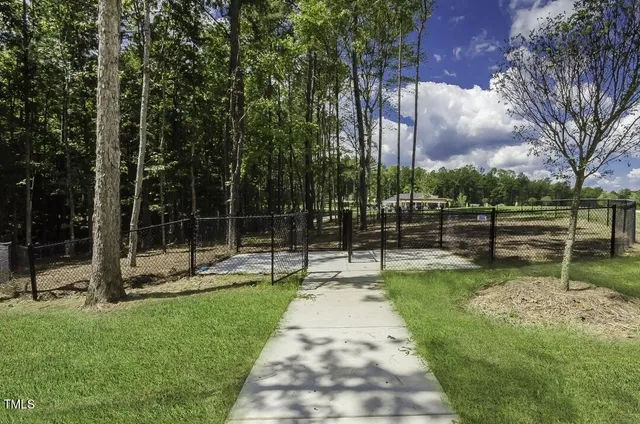 $1,029,900 | 3526 Clifton Park Court, Apex, NC 27562