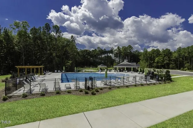 $1,029,900 | 3526 Clifton Park Court, Apex, NC 27562