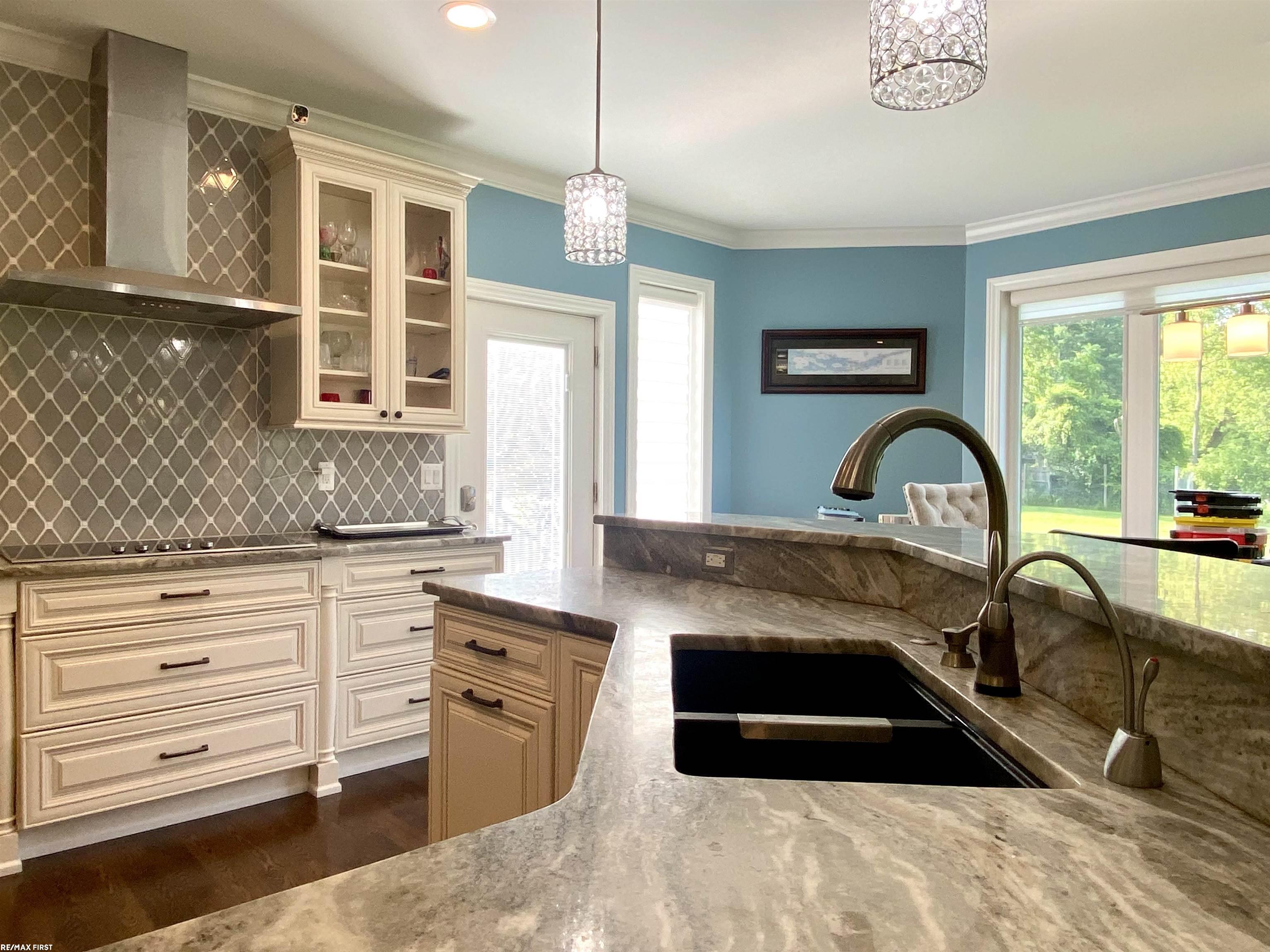 850 South Boulevard Rochester, MI 48307 - Photo 23 of 51