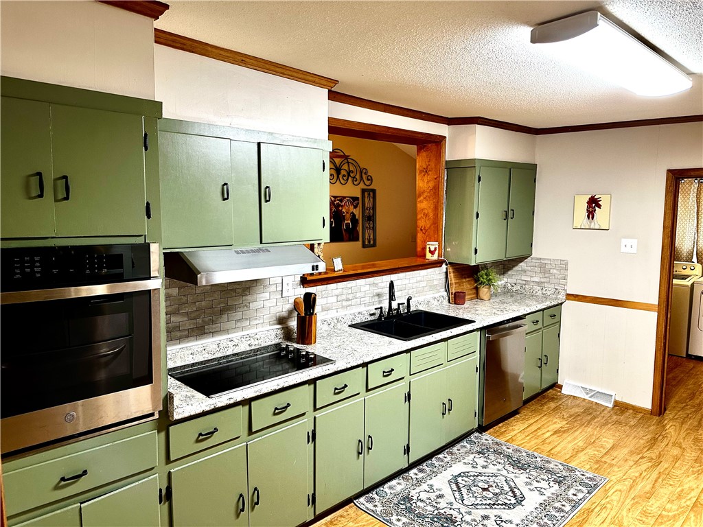 1415 Crestview Road Anderson, SC 29621 - Photo 12 of 37 Kitchen