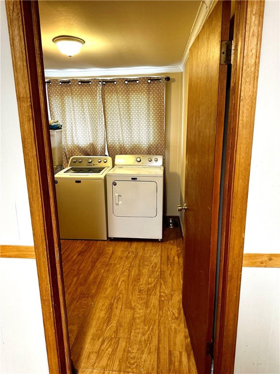 1415 Crestview Road Anderson, SC 29621 - Photo 16 of 37 Laundry - off of Kitchen