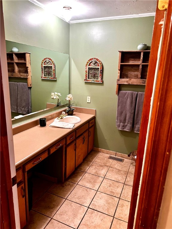 1415 Crestview Road Anderson, SC 29621 - Photo 21 of 37 Full Bath - Shower only