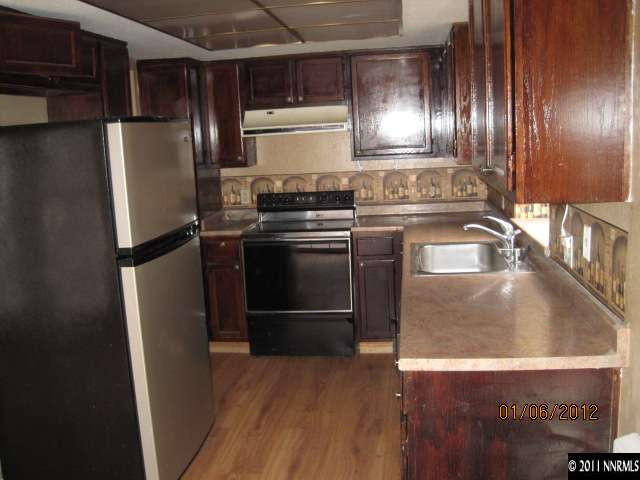 6126 White Water Way Reno, NV 89523 - Photo 3 of 7 Photo 3