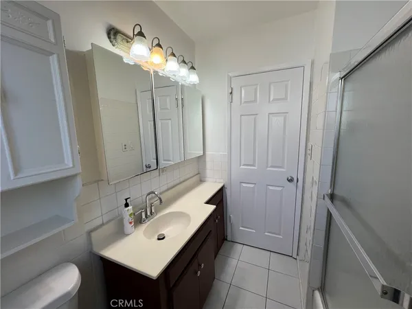 $775,000 | 10251 Foster Road, Downey, CA 90242