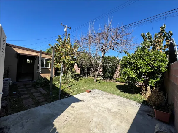 $775,000 | 10251 Foster Road, Downey, CA 90242