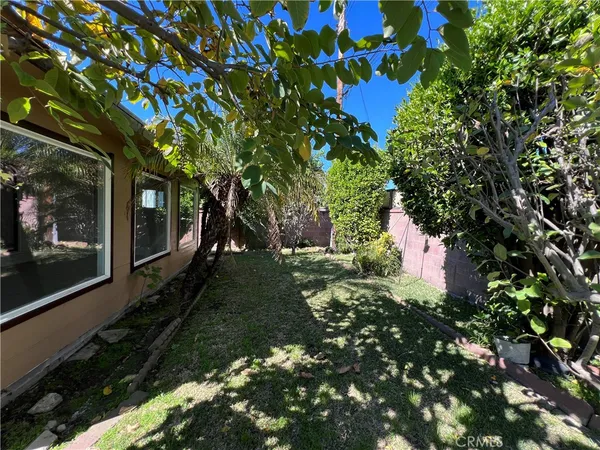 $775,000 | 10251 Foster Road, Downey, CA 90242