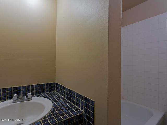 3106-3108 East Greenlee Road Tucson, AZ 85716 - Photo 21 of 25