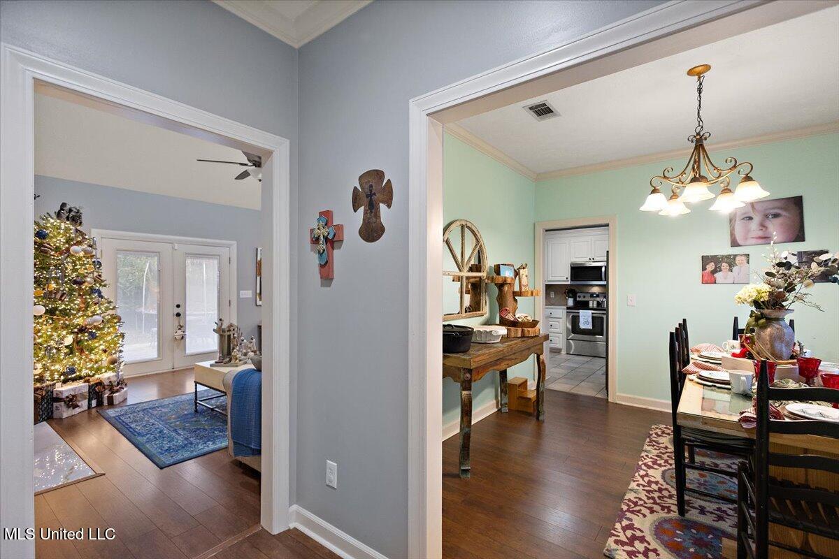 437 Old Town Circle Brandon, MS 39042 - Photo 7 of 30 07-3HTP9762