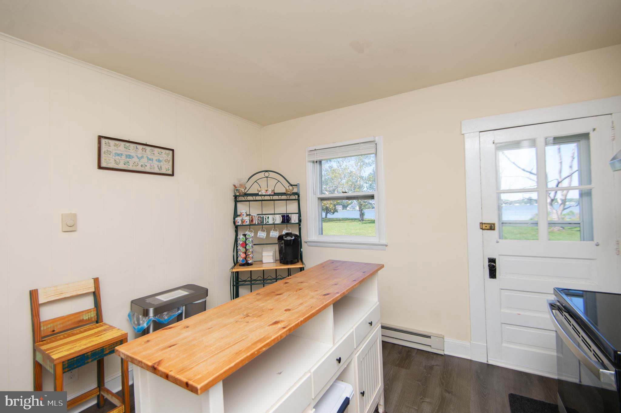 4910 Gregory Road Cambridge, MD 21613 - Photo 71 of 131 Cottage Kitchen