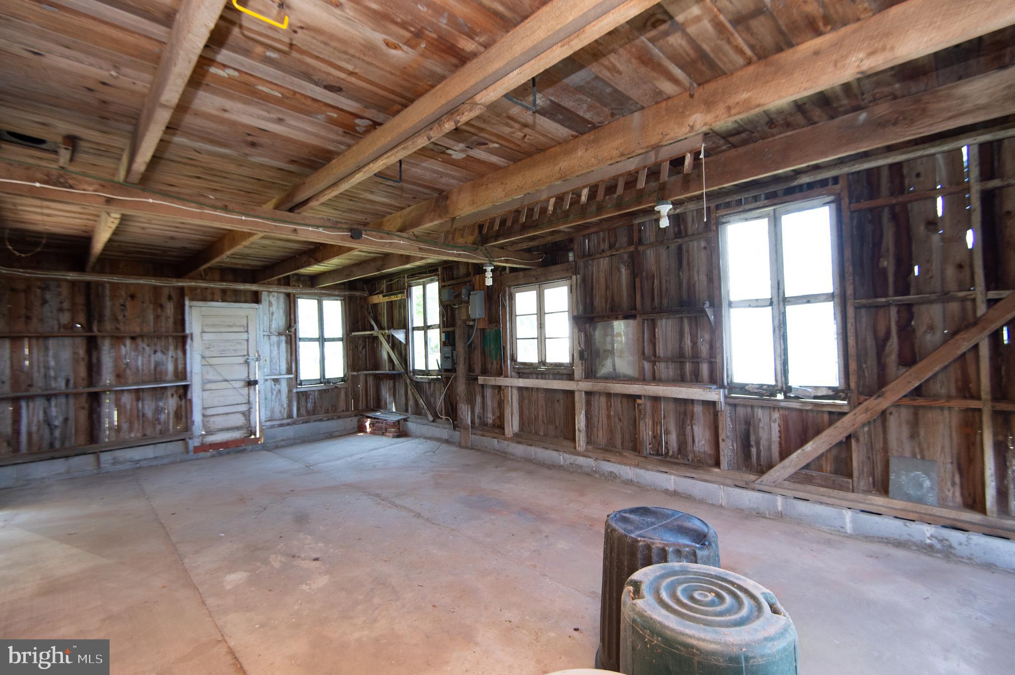 4910 Gregory Road Cambridge, MD 21613 - Photo 91 of 131 Barn