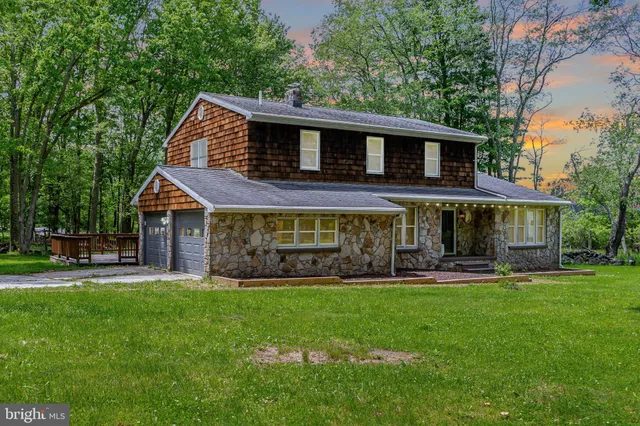 $440,000 | 609 Southern Pines Drive, Oakland, MD 21550