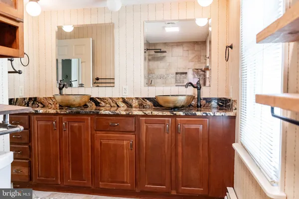 $425,000 | 609 Southern Pines Drive, Oakland, MD 21550