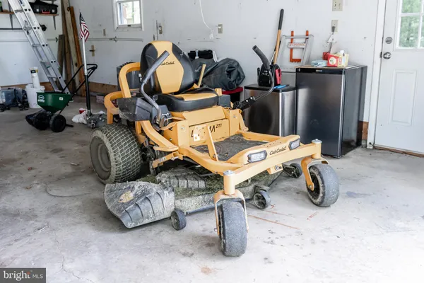 $425,000 | 609 Southern Pines Drive, Oakland, MD 21550