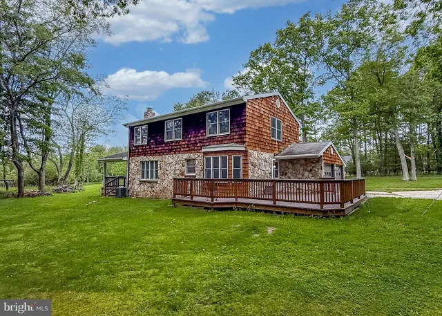 $440,000 | 609 Southern Pines Drive, Oakland, MD 21550