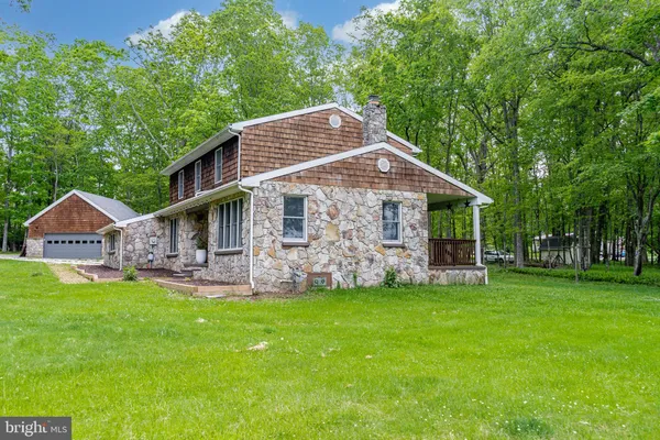 $425,000 | 609 Southern Pines Drive, Oakland, MD 21550