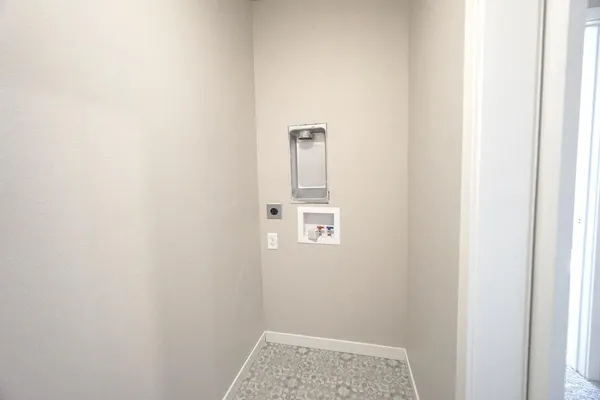 $339,999 | 6020 80th Avenue South, Horace, ND 58047