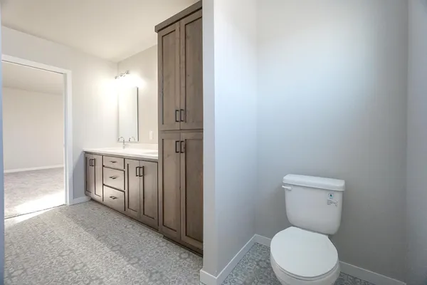 $339,999 | 6020 80th Avenue South, Horace, ND 58047