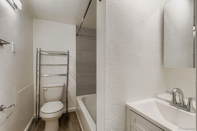 $2,000 | 3515 North Williams Street, Unit 3517, Denver, CO 80205