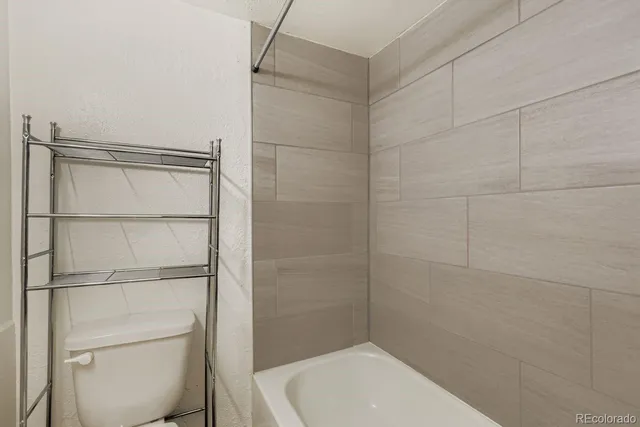 $2,000 | 3515 North Williams Street, Unit 3517, Denver, CO 80205