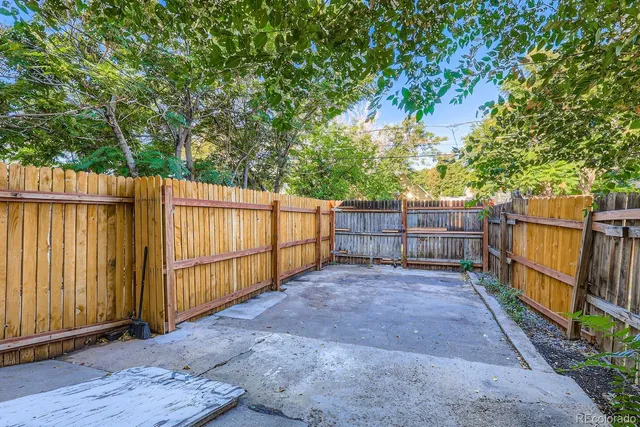 $2,000 | 3515 North Williams Street, Unit 3517, Denver, CO 80205