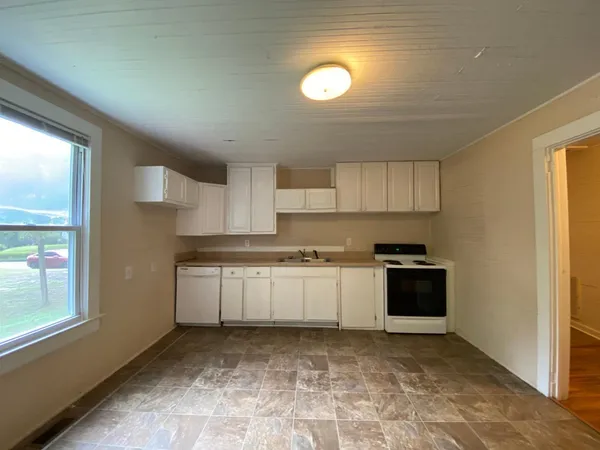 $1,700 | 1807 House Avenue, Durham, NC 27707