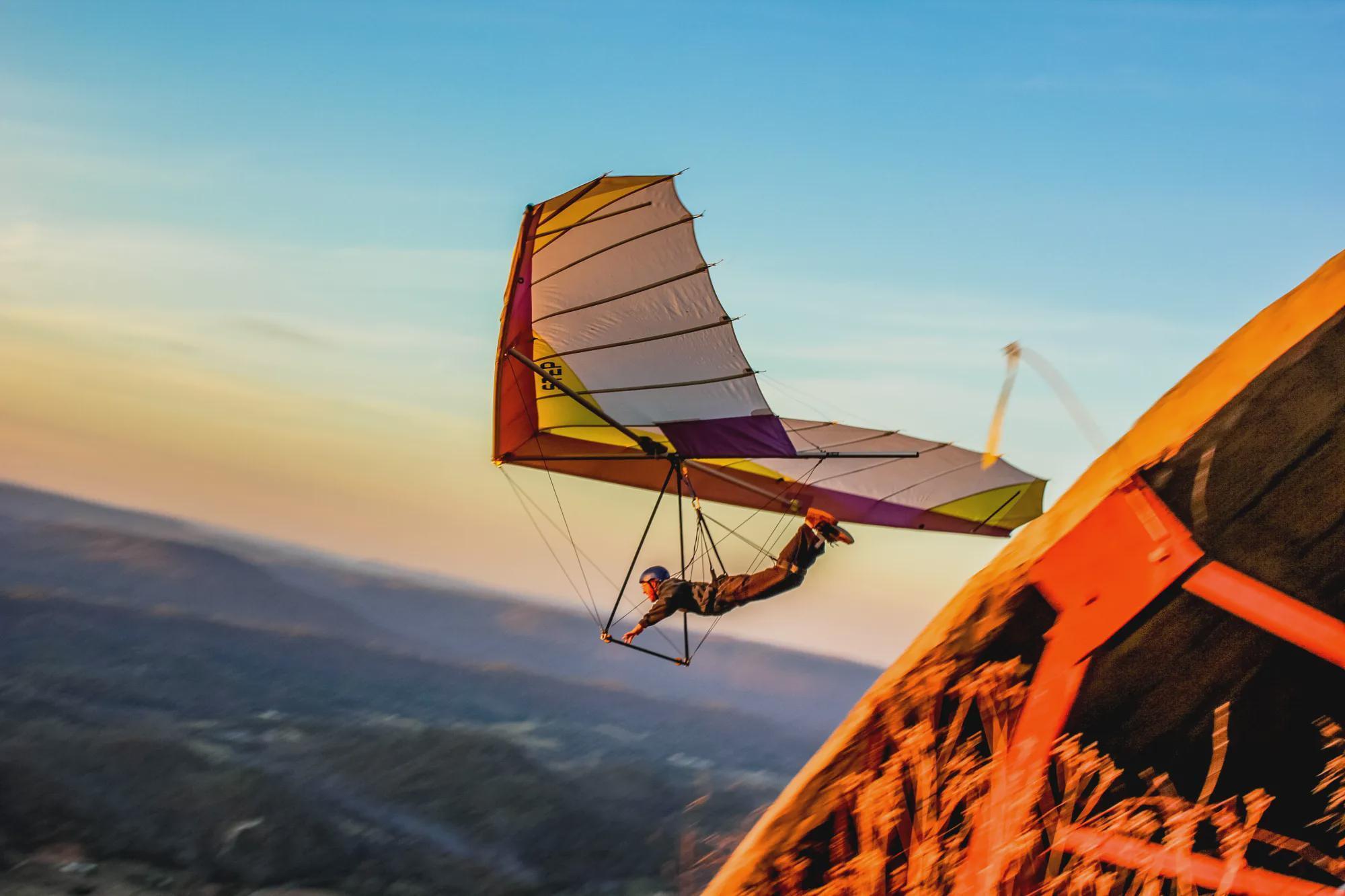 6424 Lake Shadows Circle Hixson, TN 37343 - Photo 46 of 48 hang gliding