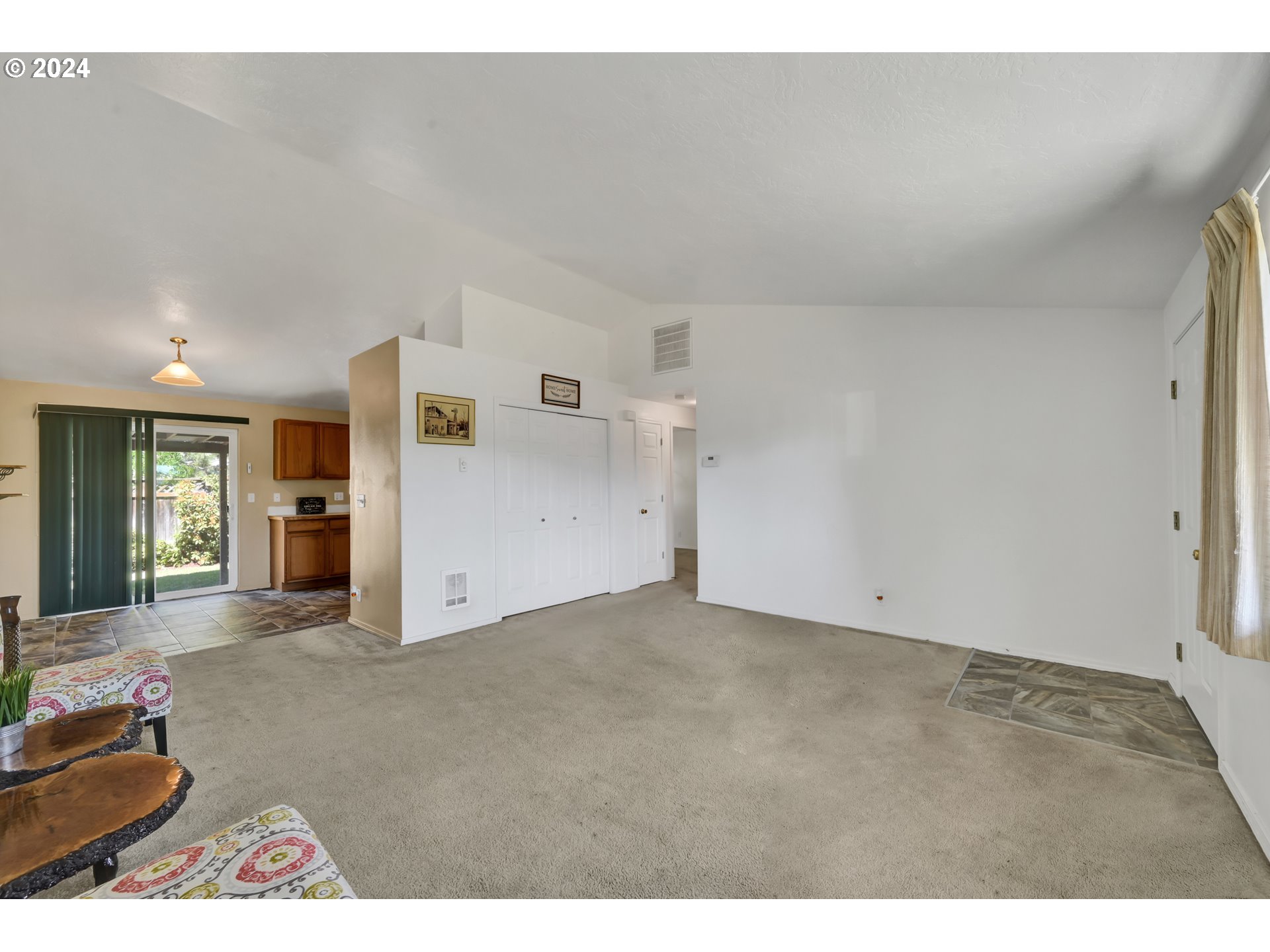 870 Hazelnut Lane Springfield, OR 97478 - Photo 10 of 35 wooden floor in an empty room