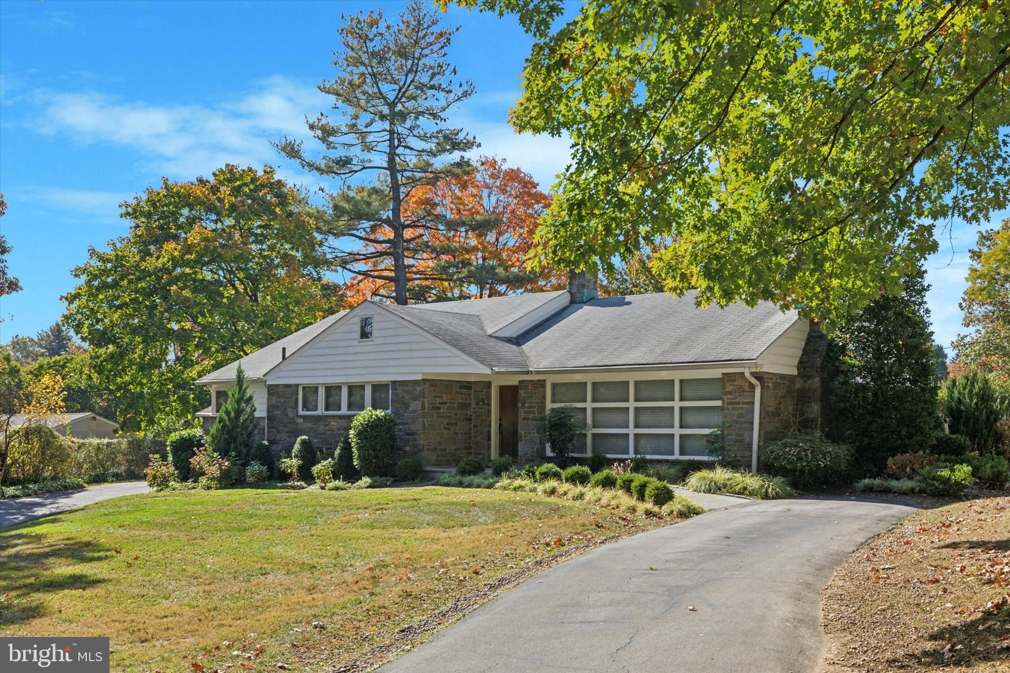 426 Merion Road Merion Station, PA 19066 - Photo 3 of 38 Gallery Image 3