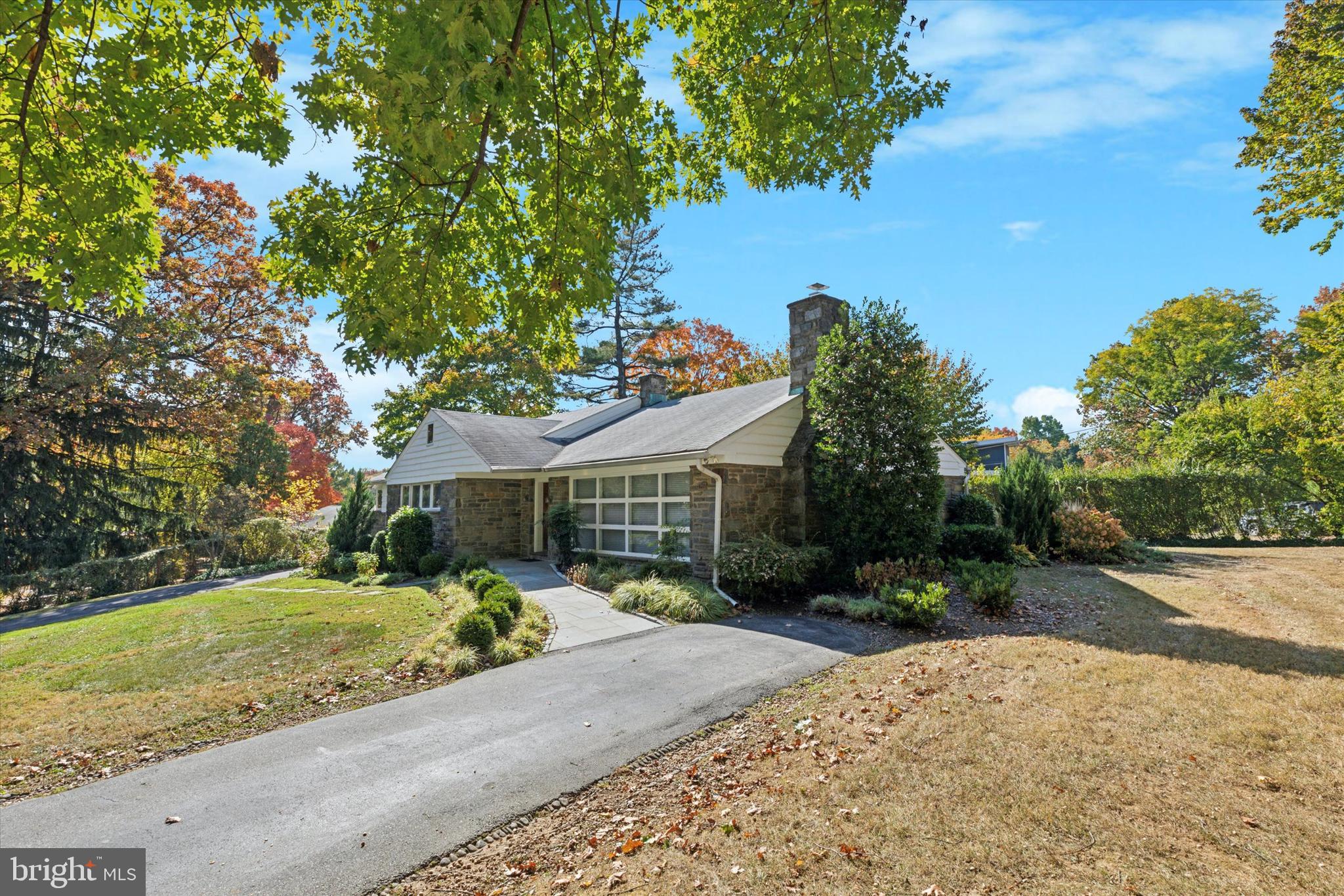 426 Merion Road Merion Station, PA 19066 - Photo 4 of 38 Gallery Image 4