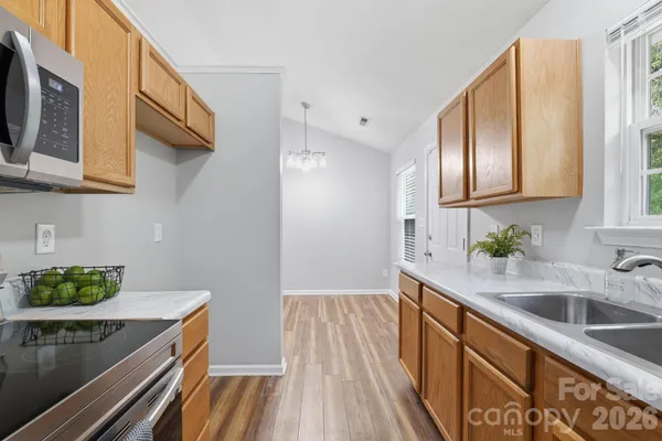 $284,900 | 11026 Olde English Drive, Charlotte, NC 28216