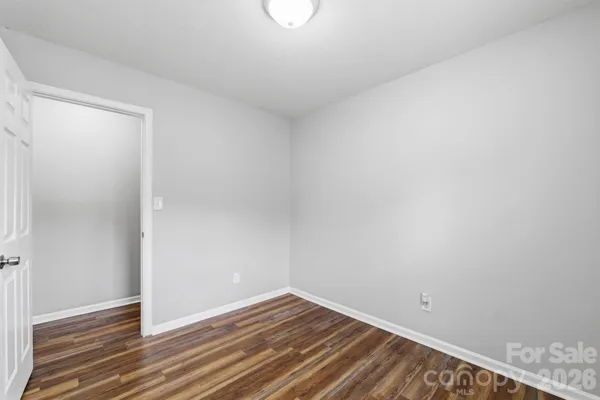 $284,900 | 11026 Olde English Drive, Charlotte, NC 28216