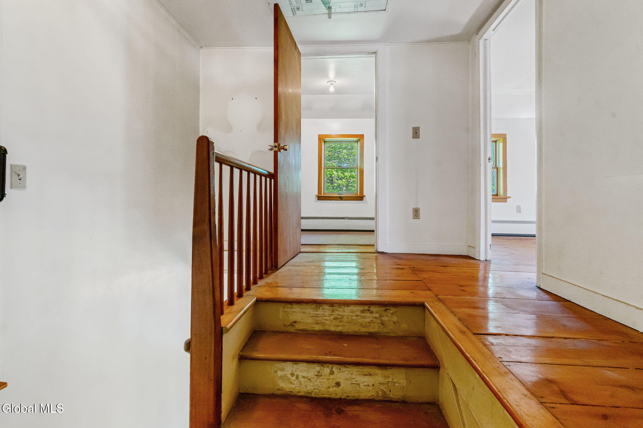 533 New Baltimore Road New Baltimore, NY 12192 - Photo 20 of 36 42-web-or-mls-1032-dibella-dr