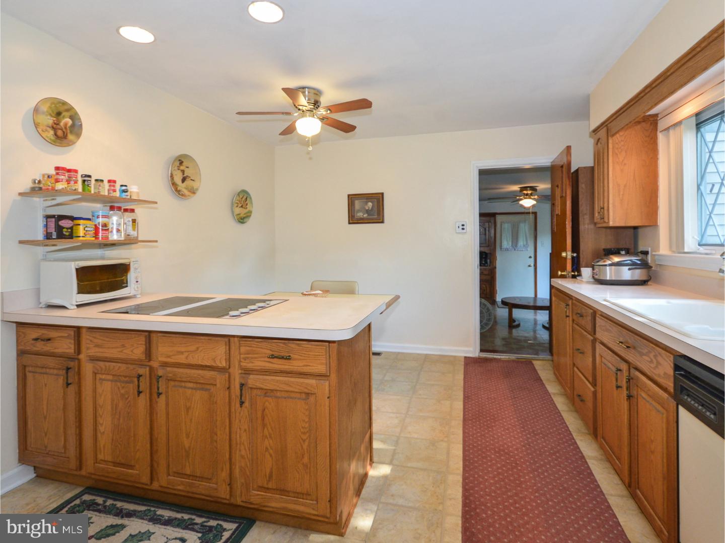 168 Madison Road Huntingdon Valley, PA 19006 - Photo 13 of 25 Kitchen