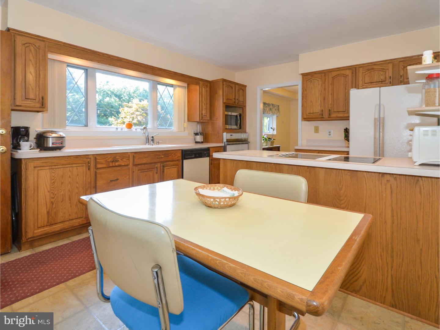 168 Madison Road Huntingdon Valley, PA 19006 - Photo 15 of 25 Kitchen