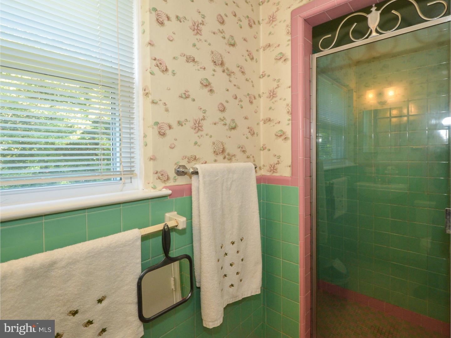 168 Madison Road Huntingdon Valley, PA 19006 - Photo 21 of 25 Master Bedroom