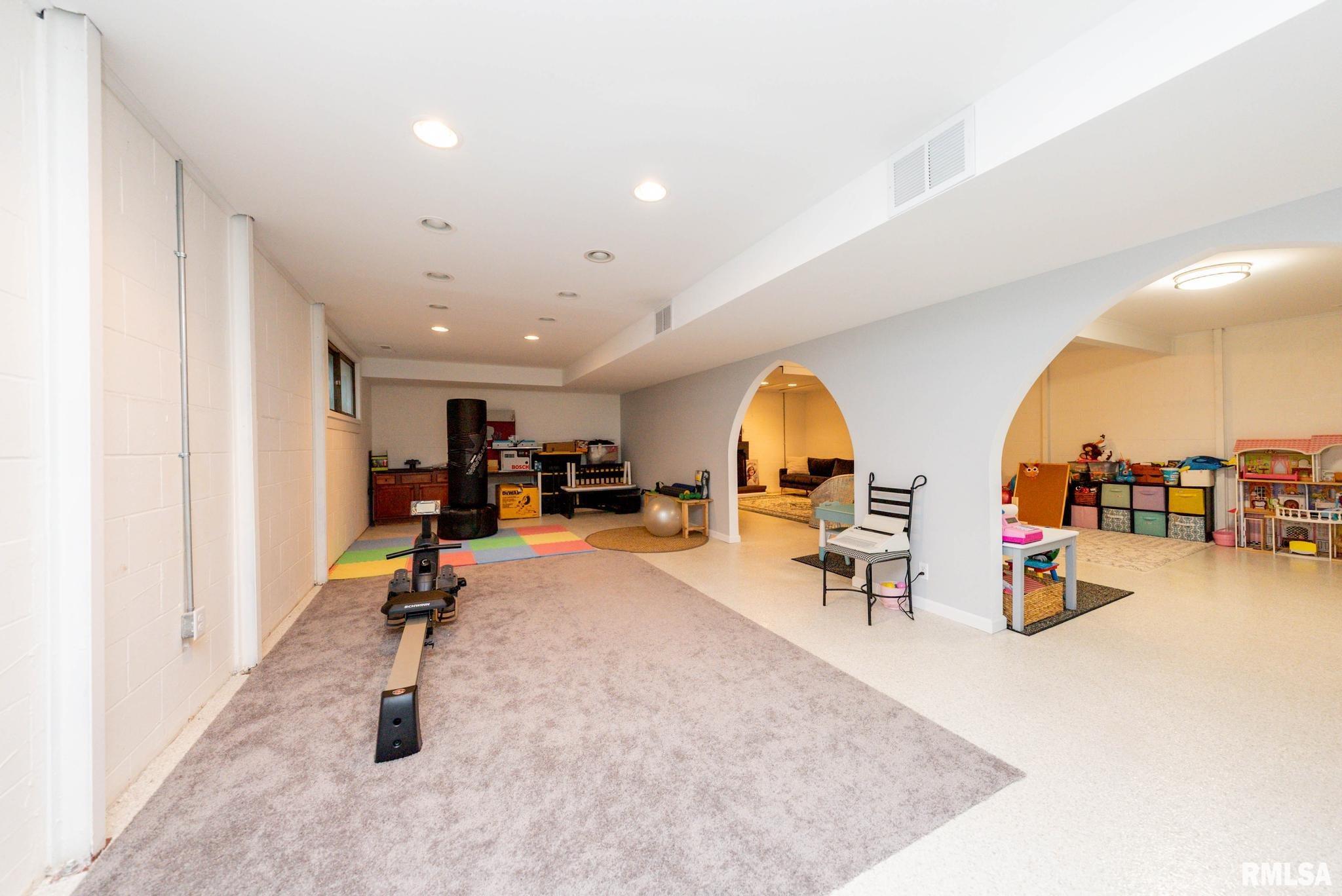 12604 North Colony Road Dunlap, IL 61525 - Photo 43 of 50 Gallery Image 43