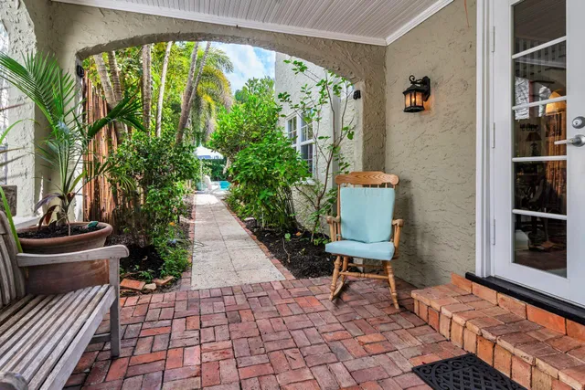 $3,375,000 | 138 Greymon Drive, West Palm Beach, FL 33405