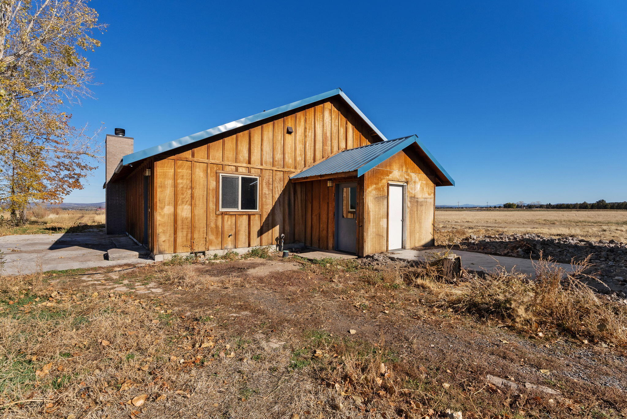 13902 Southwest Riggs Road Powell Butte, OR 97753 - Photo 49 of 69 45-web-or-mls-Riley Visuals-60