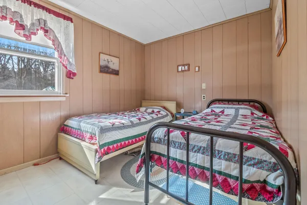 $135,000 | 5339 Lake Drive, Reading, MI 49274