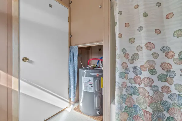 $135,000 | 5339 Lake Drive, Reading, MI 49274