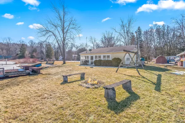 $135,000 | 5339 Lake Drive, Reading, MI 49274