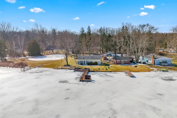 $135,000 | 5339 Lake Drive, Reading, MI 49274