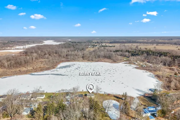 $135,000 | 5339 Lake Drive, Reading, MI 49274