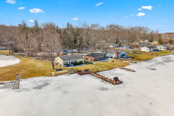 $135,000 | 5339 Lake Drive, Reading, MI 49274