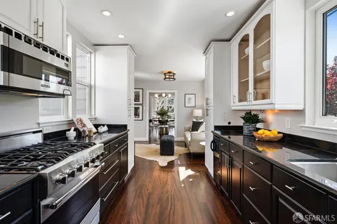 $3,295,000 | 4048 22nd Street, San Francisco, CA 94114