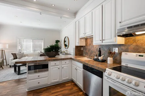 $3,295,000 | 4048 22nd Street, San Francisco, CA 94114