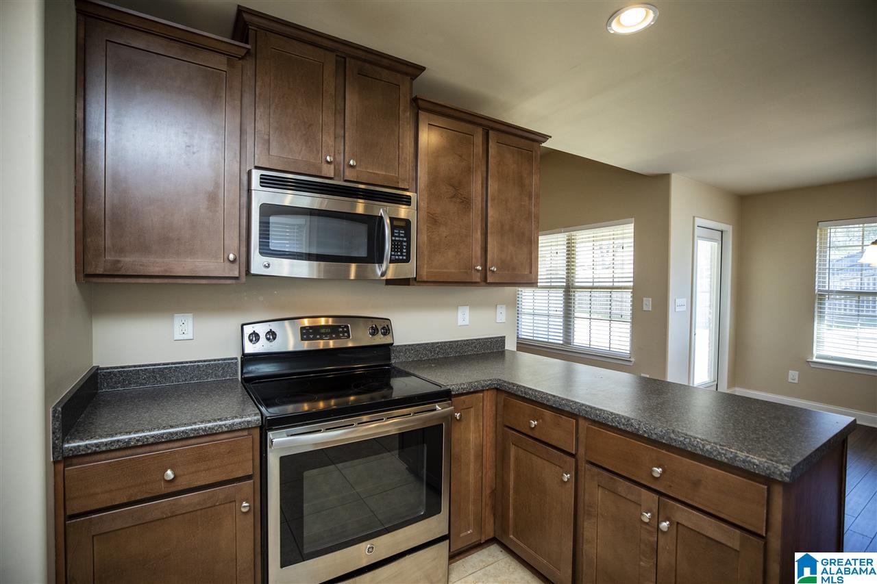 408 Rock View Trail Alabaster, AL 35114 - Photo 10 of 34