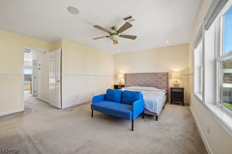 21 Grove Street Summit, NJ 07901 - Photo 14 of 32