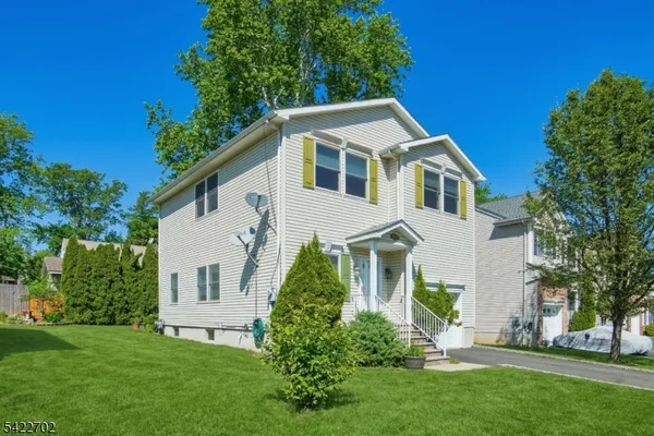 $5,600 | 21 Grove Street, Summit, NJ 07901